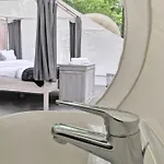 Nomad Glamping *
