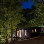 Nomad Glamping Luxuszelt *