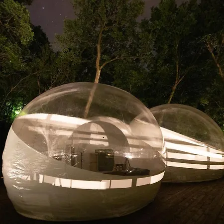אוהל מפואר Nomad Glamping נושבאי