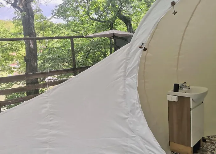 럭셔리텐트 Nomad Glamping *